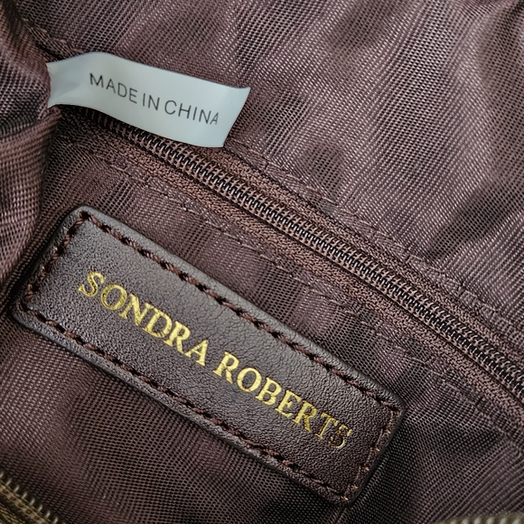 Sondra Roberts Croc Embossed Bag Purse - Picture 9 of 14